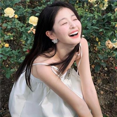 好女向前行